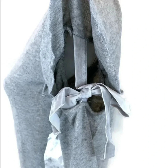 Crave Fame from Macy’s Gray Ruffle Tie Sleeve Sweater Size S - Picture 4 of 9